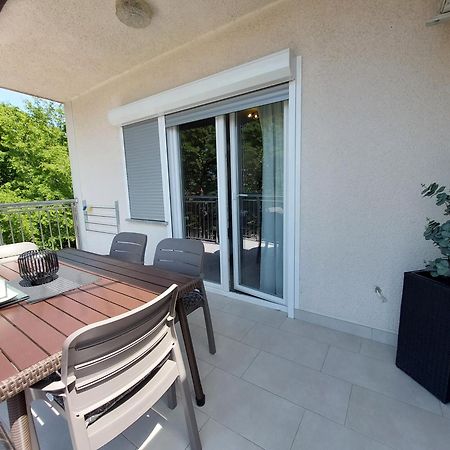 Apartment Vesel Malinska Szoba fotó